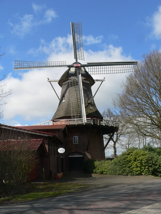 Photo: Windmühle Felde in Großefehn