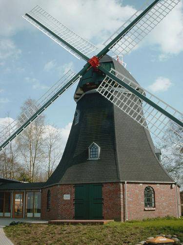 Photo: Windmühle Dibbersen in Buchholz in der Nordheide
