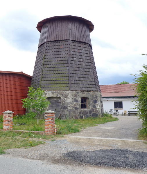 Photo: Holländermühle Weyhausen in Weyhausen