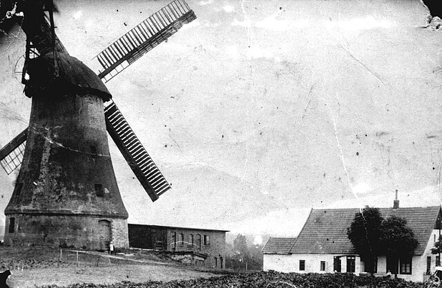 Die Windmühle um 1915