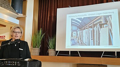 Kerstin Stölken - Monumentendienst